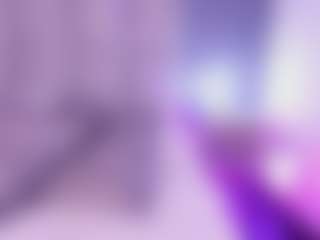 Live cam show with Tayrasiny - Moaning on CamClone