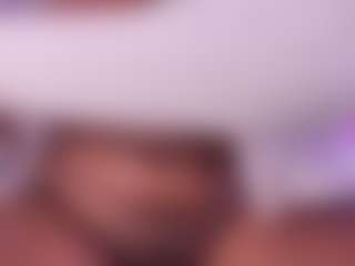 Live cam show with Tayrasiny - Natural on Gym Cam Girls