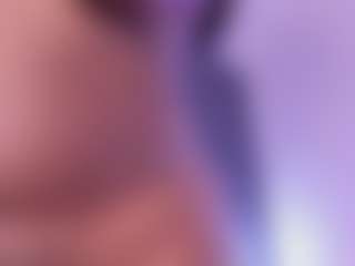 Live cam show with Tayrasiny - Smoking on Sex Cam Show