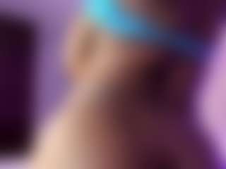 Live cam show with Tayrasiny - Brown Hair on Fling VIP Chat