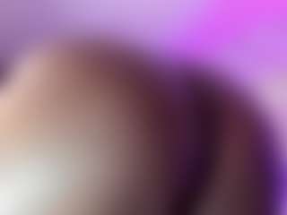 Live cam show with Tayrasiny - Squirt on Camsoda