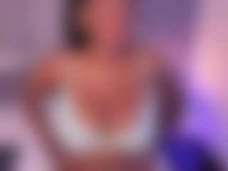 Live cam show with Tayrasiny - Public Ebony on TottyGirls