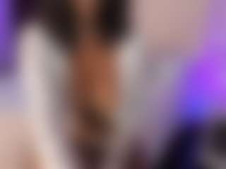 Live cam show with Tayrasiny - Public Ebony on Lustler