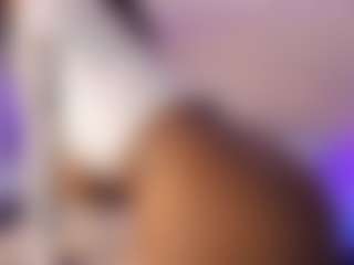 Tayrasiny's Live Sex Cam Show