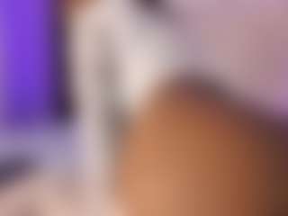 Live cam show with Tayrasiny - Tease Black on Instabang | colombia