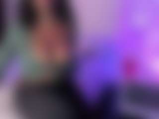 Live cam show with Tayrasiny - Ebony on livesuperchat.net | colombia