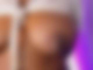 Live cam show with Tayrasiny - Ebony on Camsoda | colombia