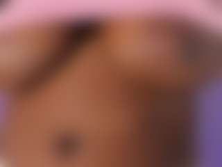Live cam show with Tayrasiny - Ebony on Camversity | colombia