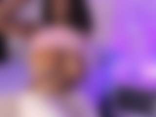 Live cam show with Tayrasiny - Public Black on Streamer API