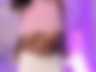 Live cam show with Tayrasiny - Public Ebony on Fling VIP Chat