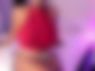 Live cam show with Tayrasiny - Natural on sexylive.show