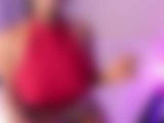 Live cam show with Tayrasiny - Public Black on livesuperchat.net