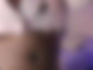 Live cam show with Tayrasiny - Public on Camsoda