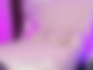 Live cam show with Tayrasiny - Cute on TastyBlacksLive