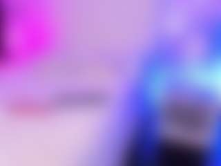 Live cam show with Tayrasiny - Public Brown Hair on xDating