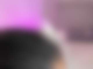 Live cam show with Tayrasiny - Moaning on sexylive.show