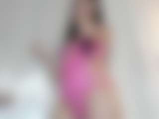 Live cam show with Brittany-williamsx - Smoking on Camsoda