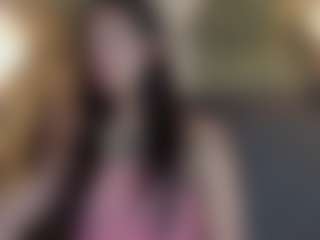 Live cam show with Brittany-williamsx - Smoking on Camsoda