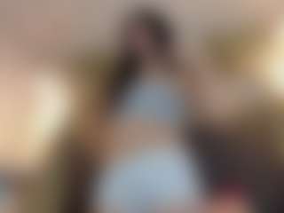 Live cam show with Brittany-williamsx - Smoking on Gym Cam Girls