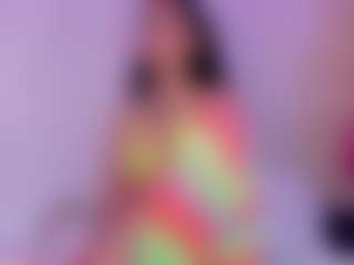 Live cam show with Brittany-williamsx - Black Hair on Strip Flash - Live Sex Shows