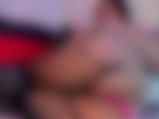Live cam show with Brittany-williamsx - Smoking on Camsoda