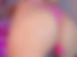 Live cam show with Brittany-williamsx - Black Hair on SinfulBabes