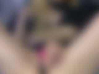 KarmaArms's Live Sex Cam Show