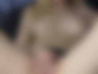 KarmaArms's Live Sex Cam Show