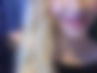 Live cam show with KarmaArms - Double Penetration on Dare Cams