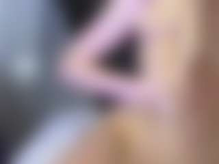 KarmaArms's Live Sex Cam Show