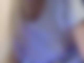 Live cam show with KarmaArms - Double Penetration on Camsoda