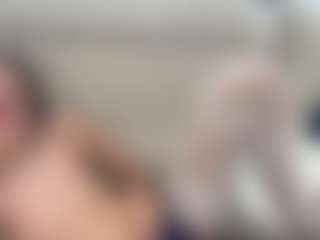 Live cam show with LonaLardin - Joi on CamwithHer