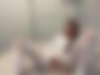 Live cam show with LonaLardin - Thin on realtime-chat