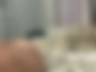 Live cam show with LonaLardin - College on SpankPalCams