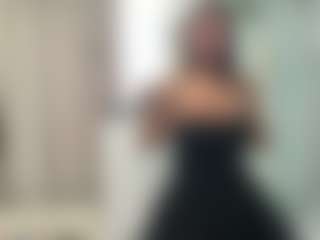 LonaLardin's Live Sex Cam Show