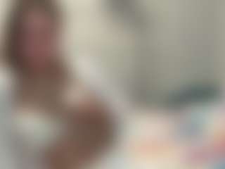 Live cam show with LonaLardin - Cowgirl on AdultVida.com
