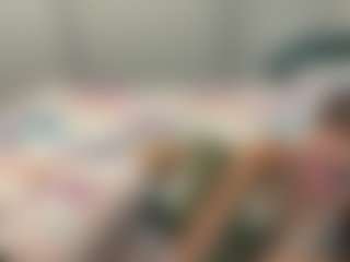 LonaLardin's Live Sex Cam Show