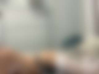 LonaLardin's Live Sex Cam Show