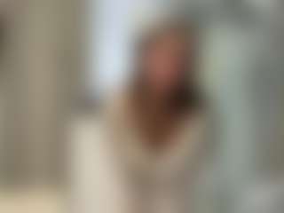 LonaLardin's Live Sex Cam Show