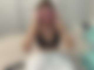 Live cam show with LonaLardin - Cute on SinfulBabes
