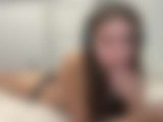 Live cam show with LonaLardin - Blue Eyes on Camsoda