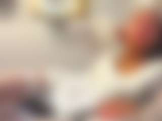 Spettacolo in cam dal vivo con LonaLardin - College su Camsoda