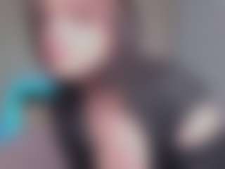 Live cam show with Lux - College Curvy on Gym Cam Girls