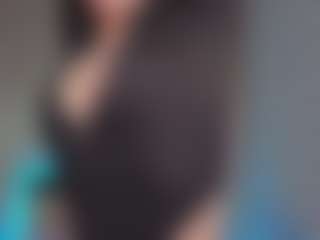 Live cam show with Lux - Deepthroat on Chatstar