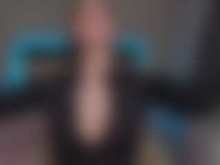 Lux's Live Sex Cam Show