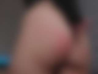 Lux's Live Sex Cam Show