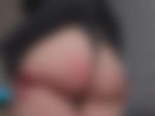 Lux's Live Sex Cam Show