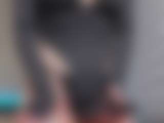 Lux's Live Sex Cam Show