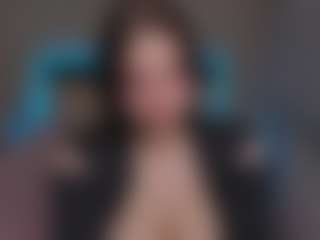Lux's Live Sex Cam Show