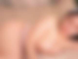 MechelleSchirmer's Live Sex Cam Show